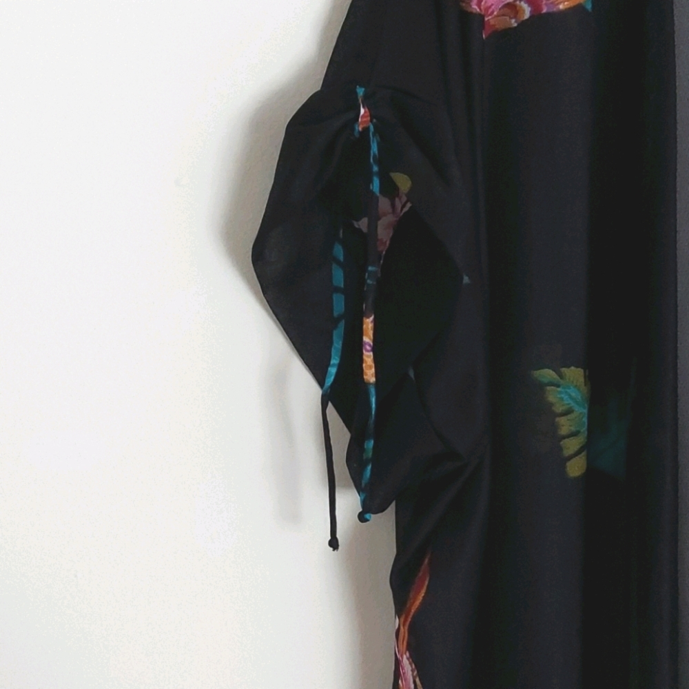 Vintage Tropical Print Robe - Picture 3 of 6